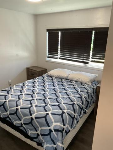 Апартаменты 410 E 45Th Ave Unit 4 Анкоридж Экстерьер фото
